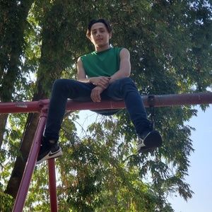 Meet your Posher, Jonathan